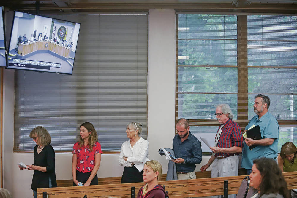 Santa Fe City Council approves proposal to ease guesthouse restrictions